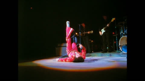 EPiC: Elvis Presley in Concert